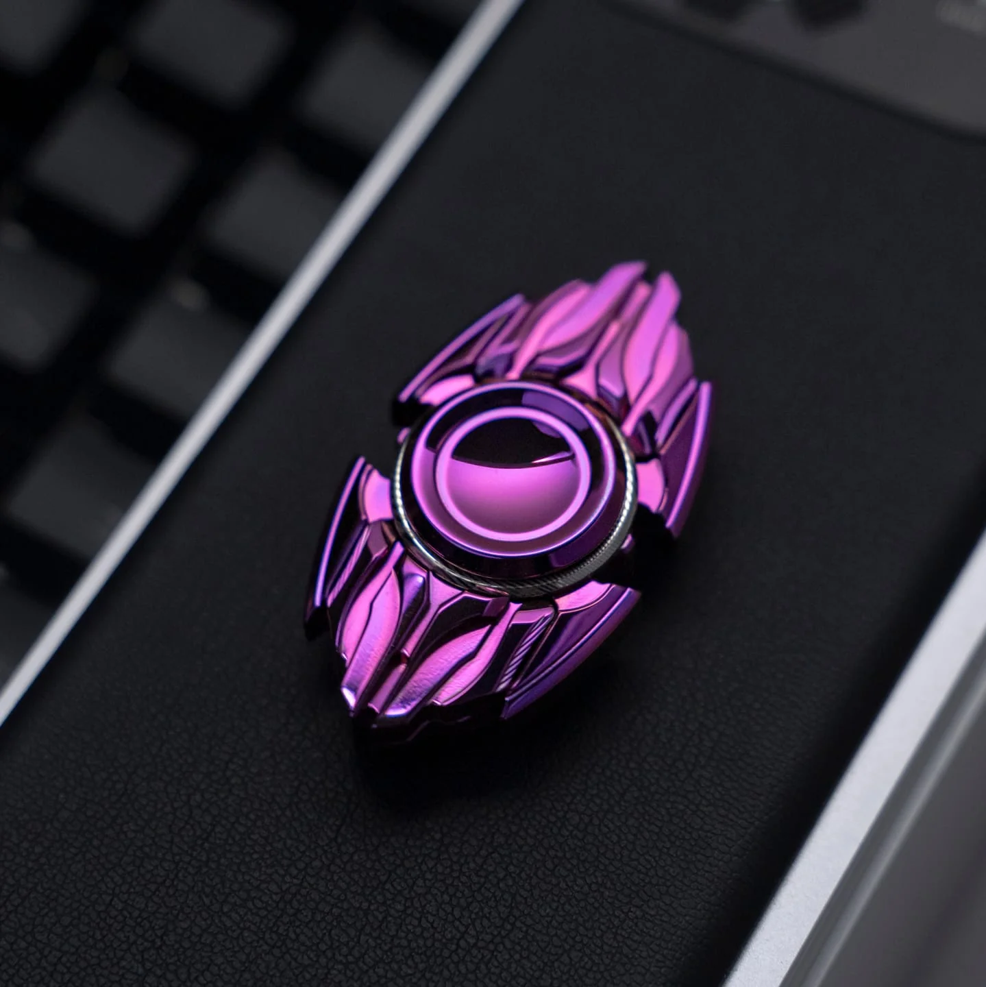 Dark Spinner - Image 6