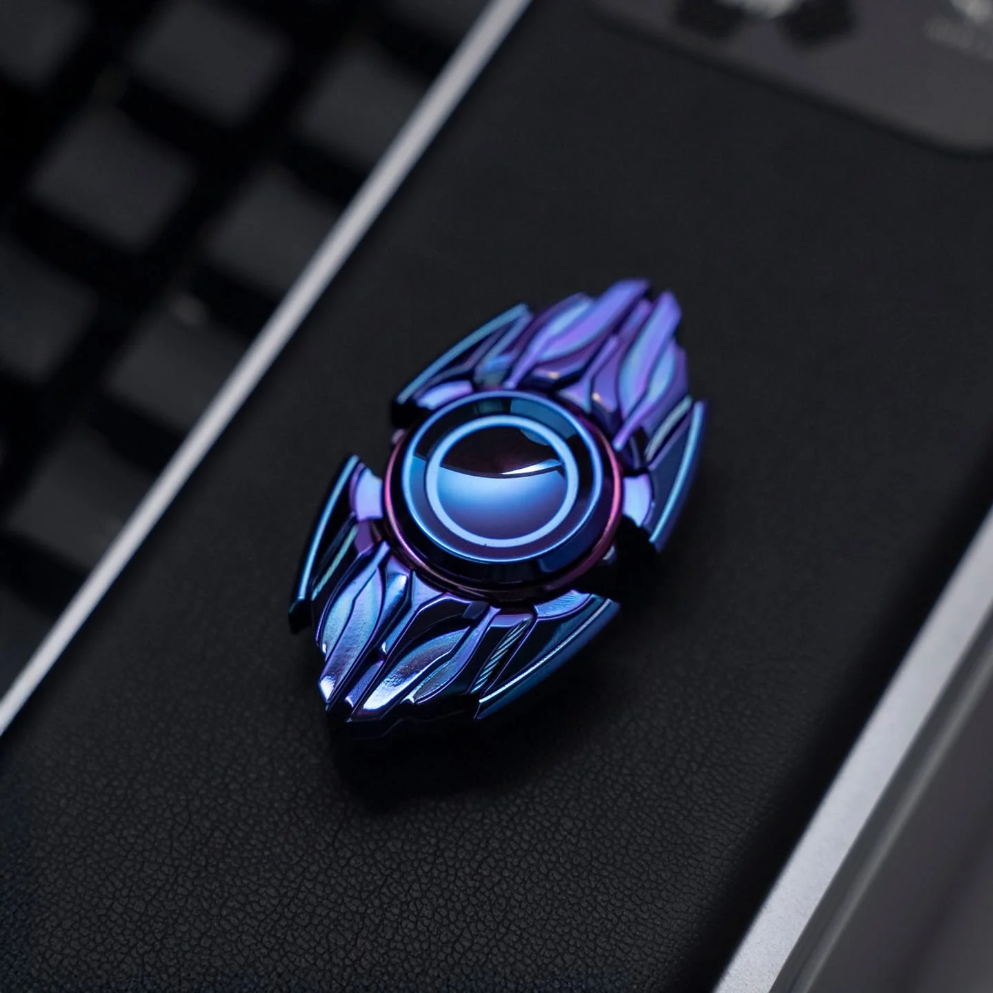 Dark Spinner - Image 7