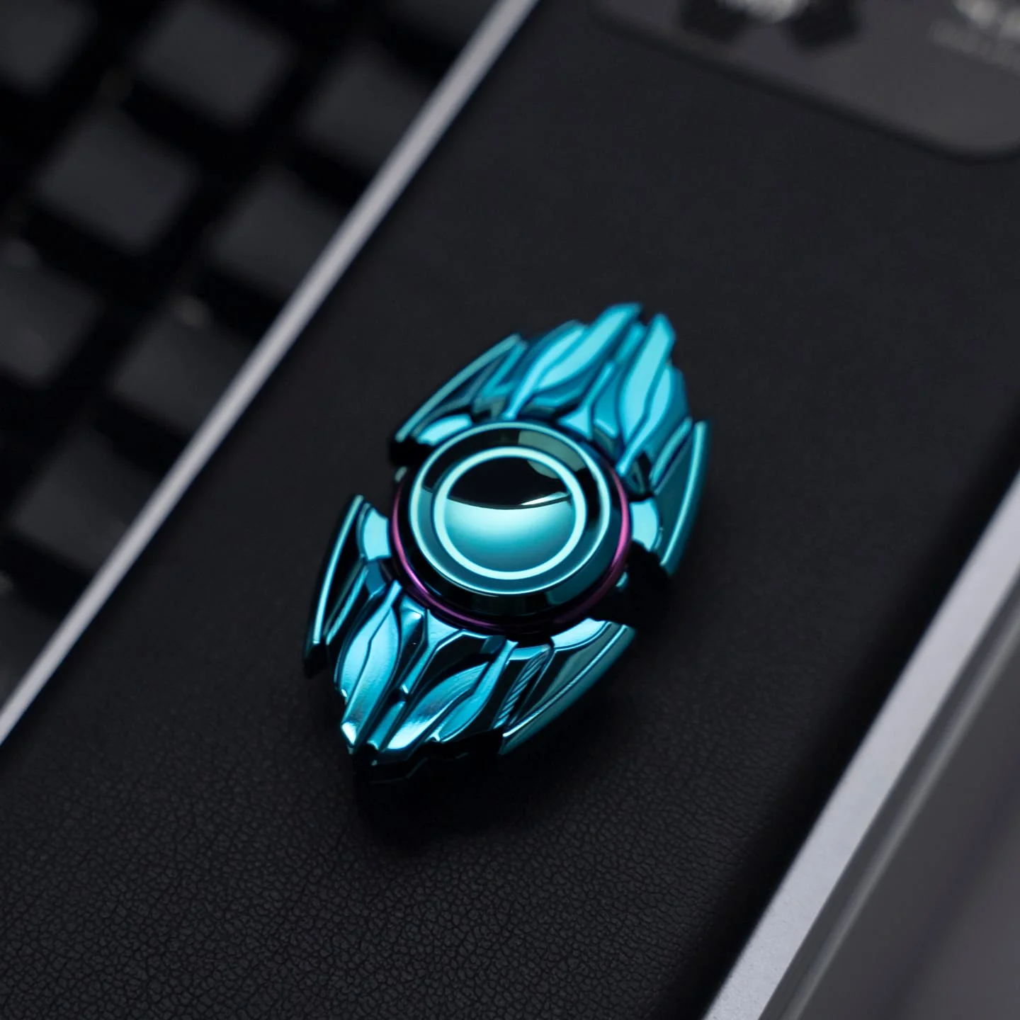 Dark Spinner - Image 8