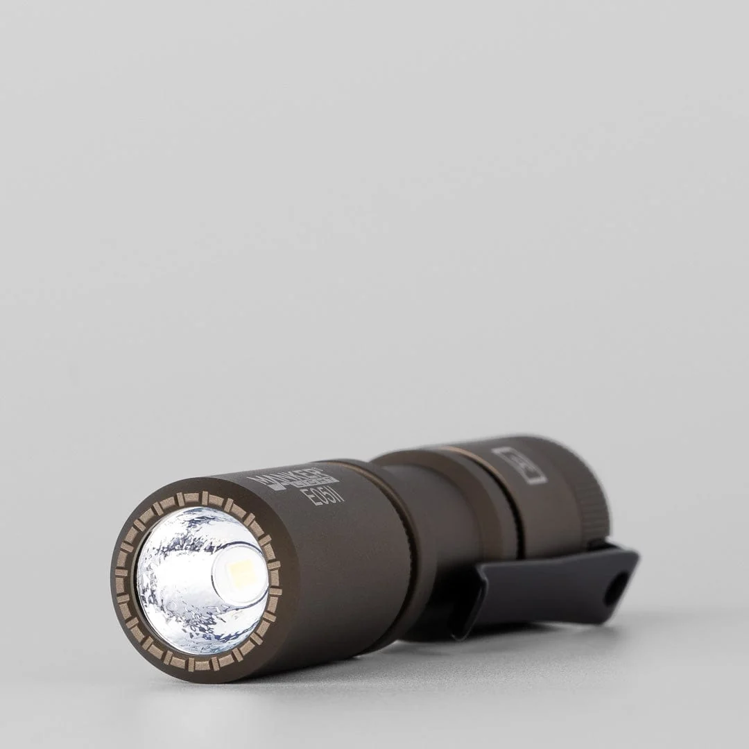 E05 II Flashlight - Image 3