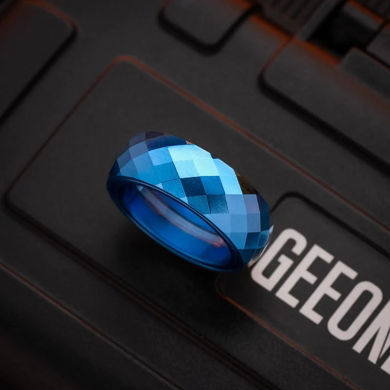 Pig Ring (silver diamond) - Image 9