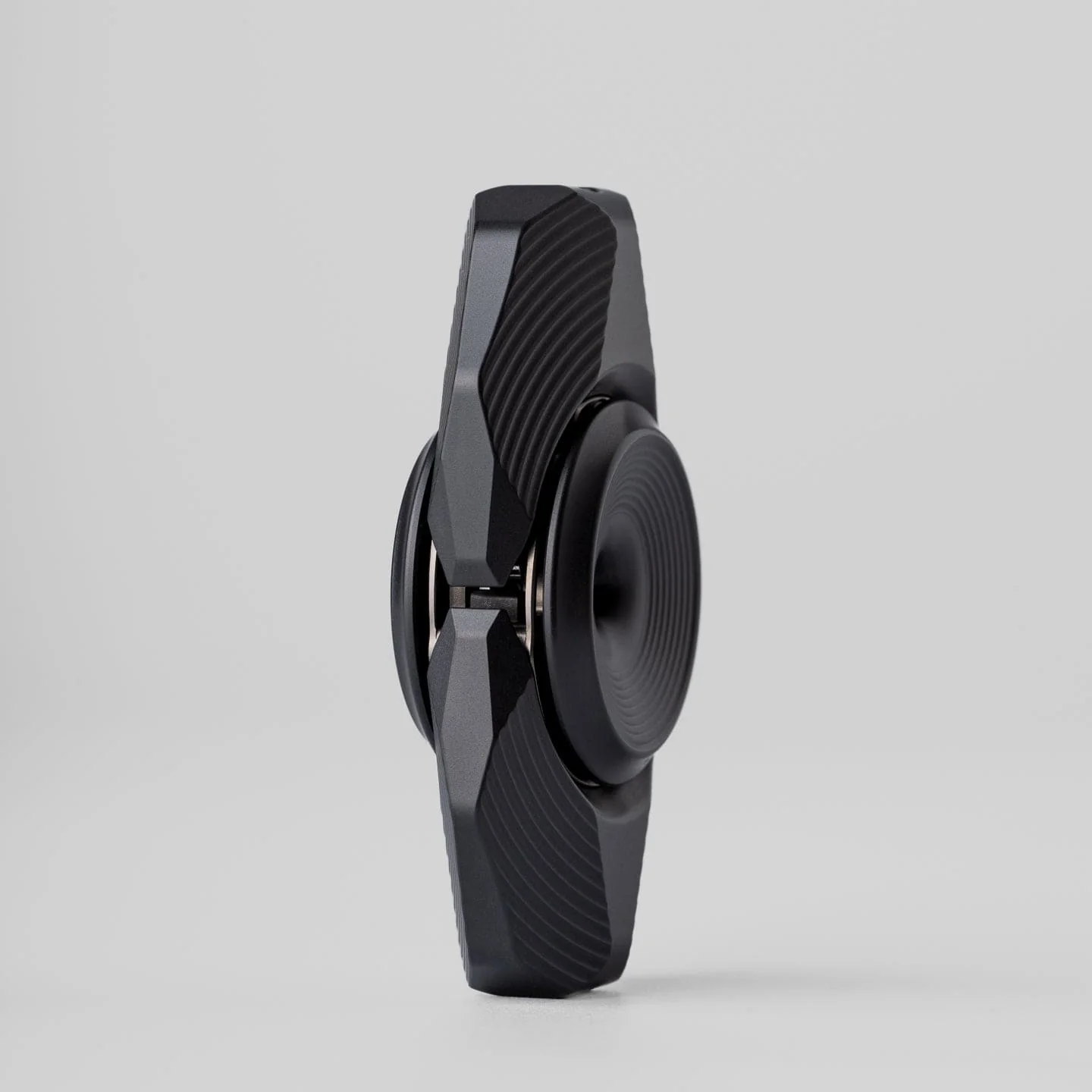 Open Armor Fidget Spinner-Worm Hole - Image 3