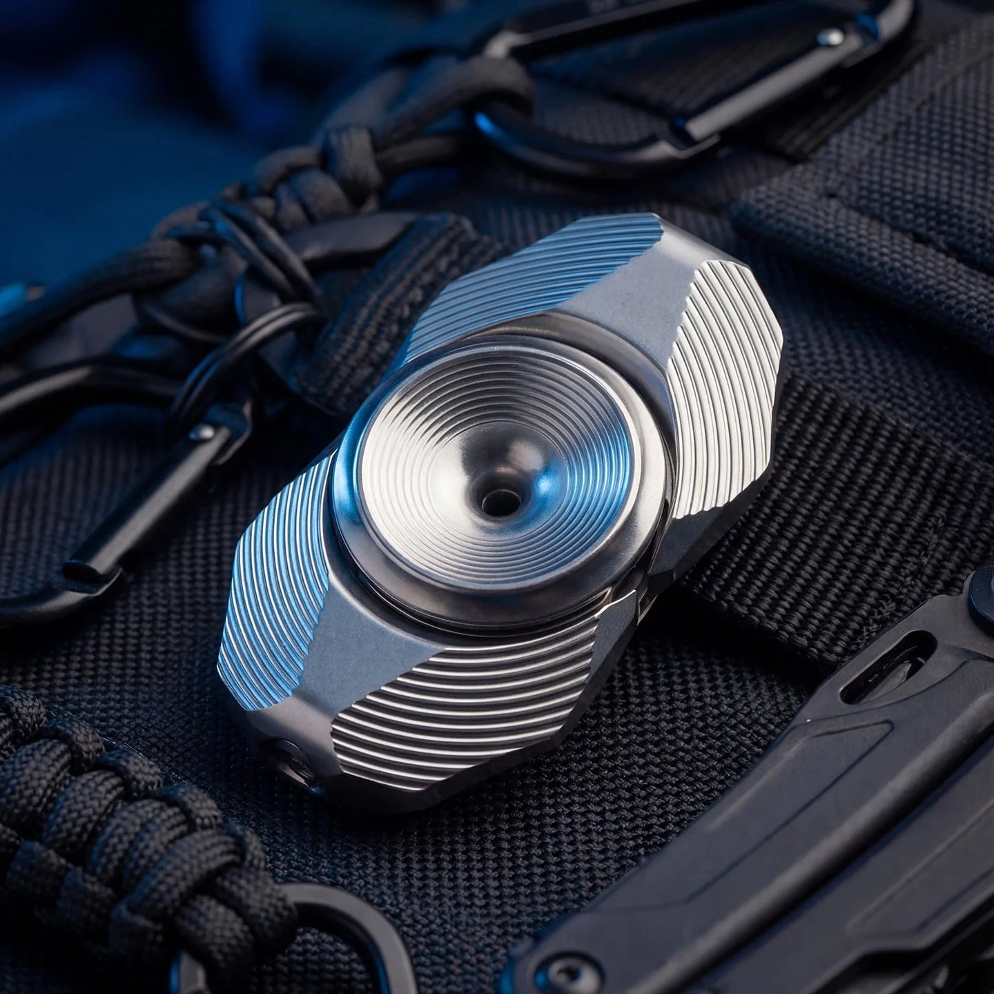 Open Armor Fidget Spinner-Worm Hole - Image 8